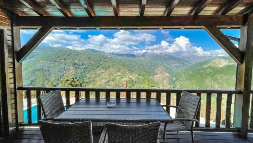 Quinta Da Resteva-Chale Do Rio Вієйра-ду-Міню Екстер'єр фото