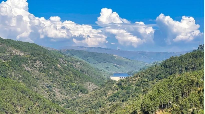 Quinta Da Resteva-Chale Do Rio Вієйра-ду-Міню Екстер'єр фото